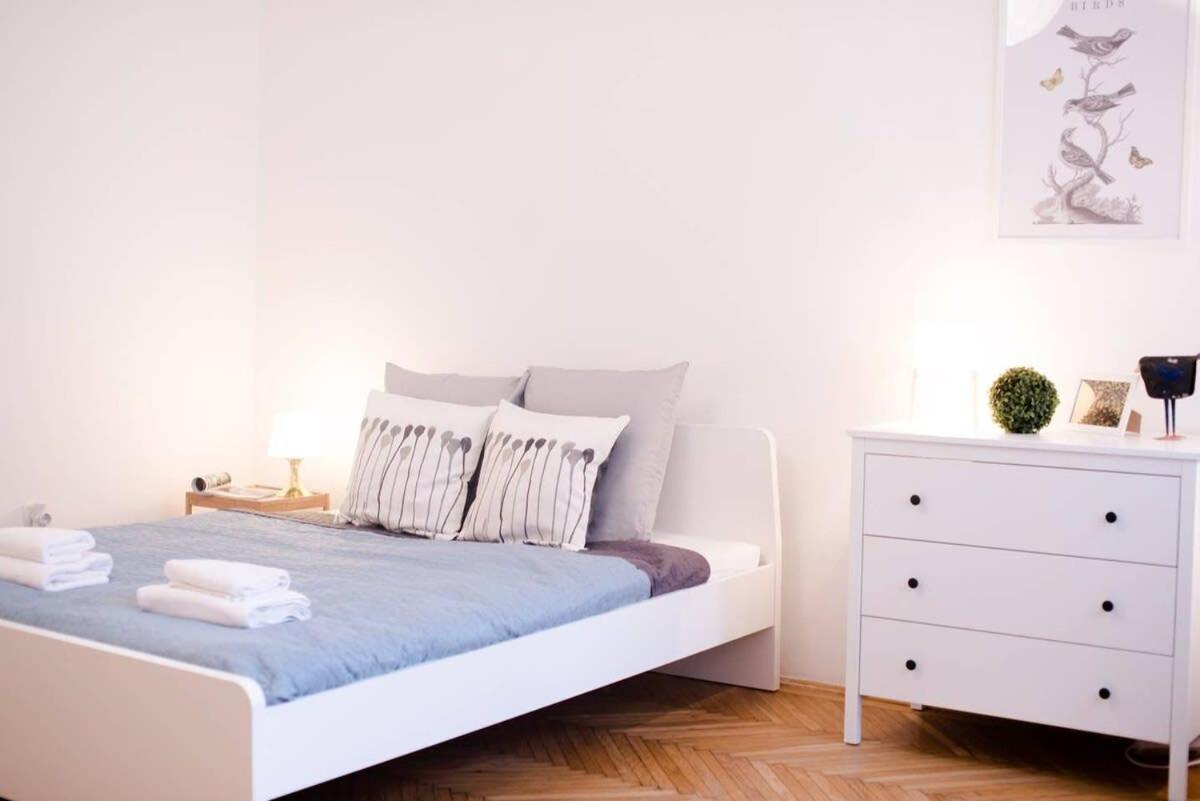 Ultra Central - Ac - Comfy Home Budapest Esterno foto