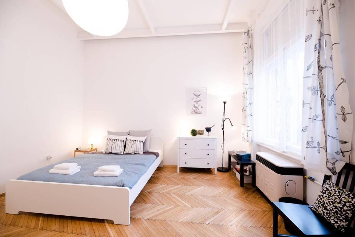 Ultra Central - Ac - Comfy Home Budapest Esterno foto